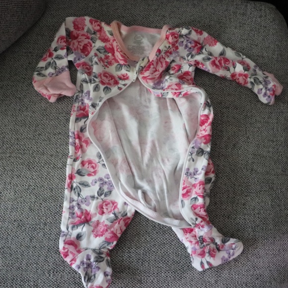 Baby Girl Footie Onesie Pajama Pink Floral - Picture 2 of 3